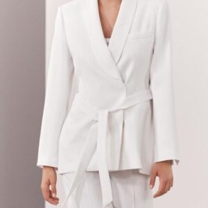 💼✨ Blazer Smoking ZARA – Élégance Structurée & Charme Féminin 💖