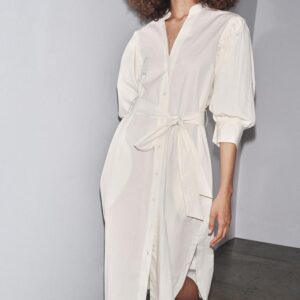 👗 Un classique revisité pour un style affirmé !