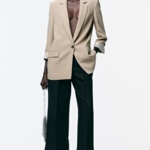 ✨ Élégance avec une touche d’originalité ✨